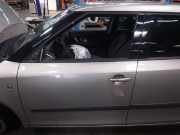Tür links vorne SKODA Fabia II (542) 5J6831055