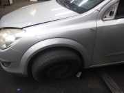 Kotflügel links vorne OPEL Astra H Caravan