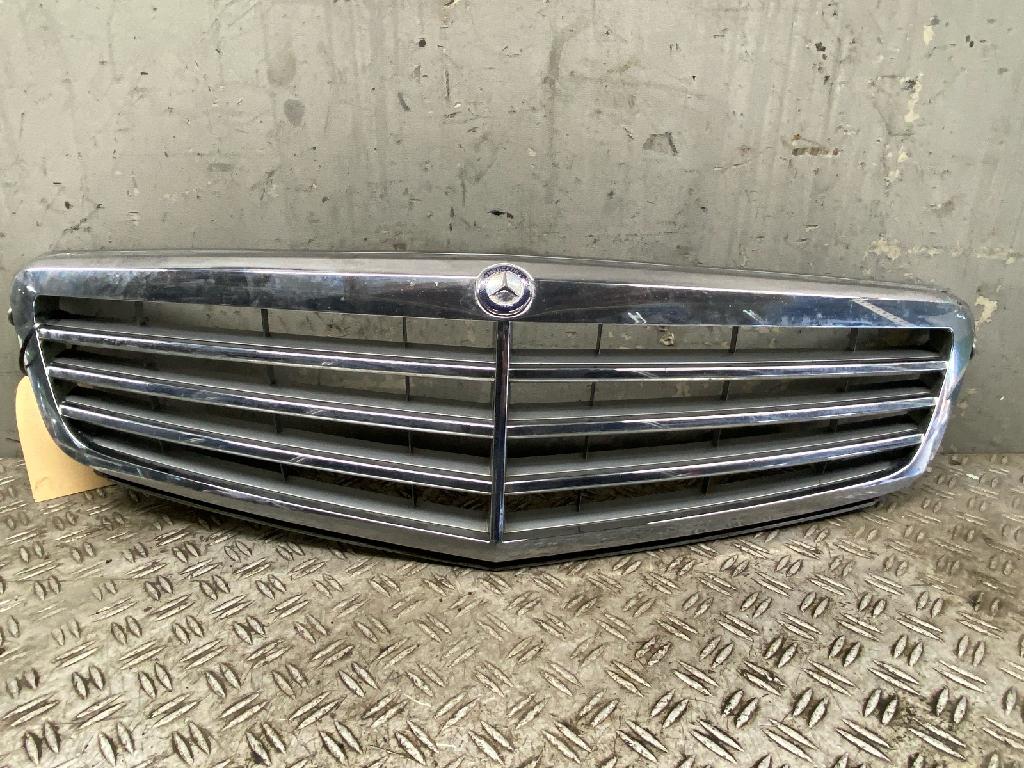 Kühlergrill MERCEDES-BENZ C-Klasse T-Modell (S204) A2048801483 Bild Kühlergrill MERCEDES-BENZ C-Klasse T-Modell (S204) A2048801483