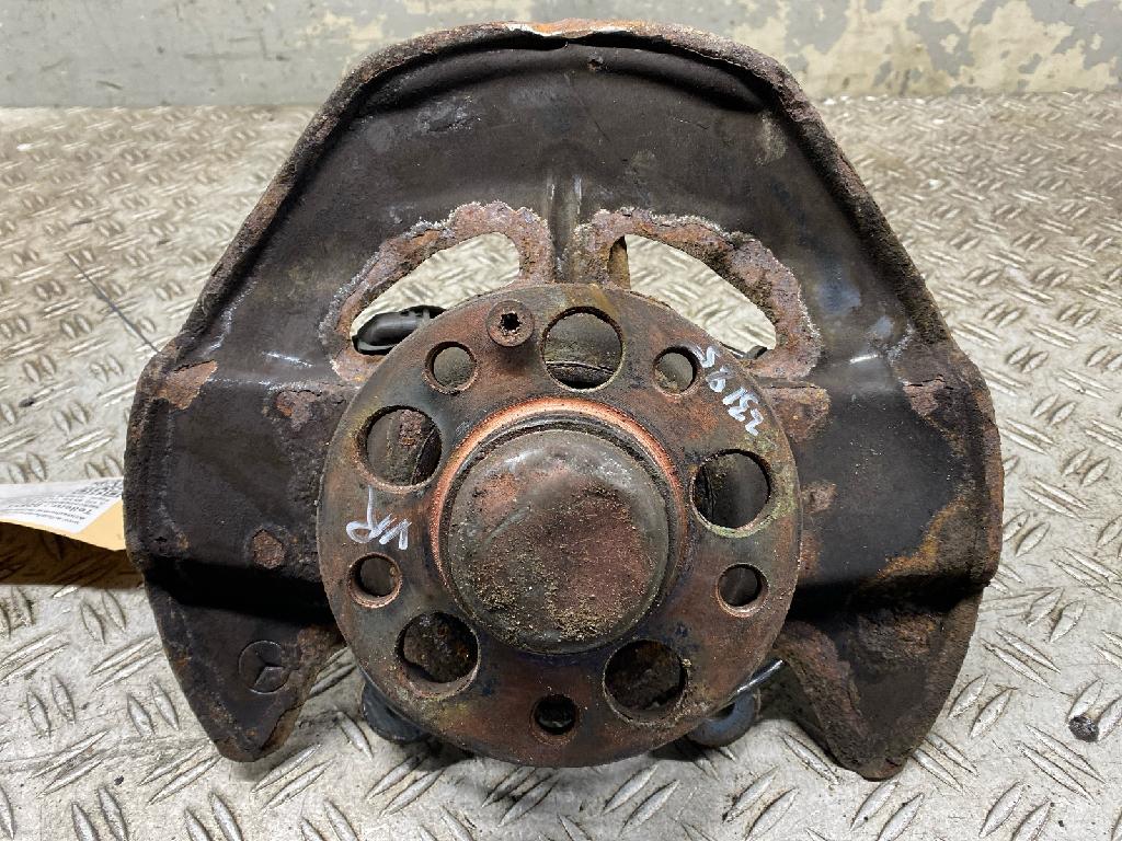 Achsschenkel rechts vorne MERCEDES-BENZ A-Klasse (W169) A1693300620