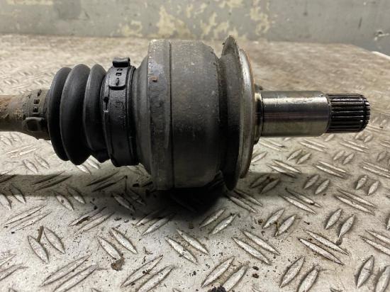 Antriebswelle rechts hinten MERCEDES C-Klasse S204 A2043502110 C 220 CDI Bild Antriebswelle rechts hinten MERCEDES C-Klasse S204 A2043502110 C 220 CDI