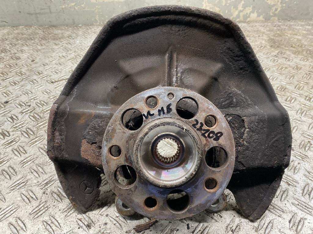 Achsschenkel links vorne MERCEDES-BENZ A-Klasse (W169) A1693300520