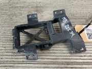Halter MERCEDES-BENZ A-Klasse (W176) A1768853056