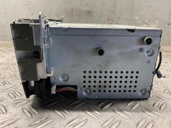Radio MERCEDES-BENZ C-Klasse T-Modell (S204) A2049060902 Bild Radio MERCEDES-BENZ C-Klasse T-Modell (S204) A2049060902