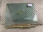 Türscheibe links hinten MERCEDES-BENZ /8 (W114) OEM GRÜN