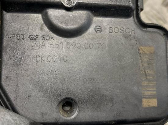 Drosselklappe MERCEDES-BENZ C-Klasse S204 A6510900070 C 220 CDI Bild Drosselklappe MERCEDES-BENZ C-Klasse S204 A6510900070 C 220 CDI