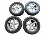 Ford Kuga II Alufelgen Winterreifen 215/65R16 DOT2121 16 Zoll