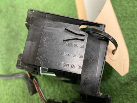 Schalterleiste MERCEDES-BENZ E-Klasse (W212) A2126800936 Bild Schalterleiste MERCEDES-BENZ E-Klasse (W212) A2126800936