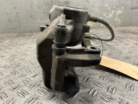 Bremssattel links vorne MERCEDES-BENZ C-Klasse T-Modell (S204) A2044212381 Bild Bremssattel links vorne MERCEDES-BENZ C-Klasse T-Modell (S204) A2044212381