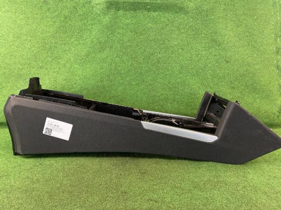 Mittelkonsole MERCEDES-BENZ E-Klasse (W212) Bild Mittelkonsole MERCEDES-BENZ E-Klasse (W212)