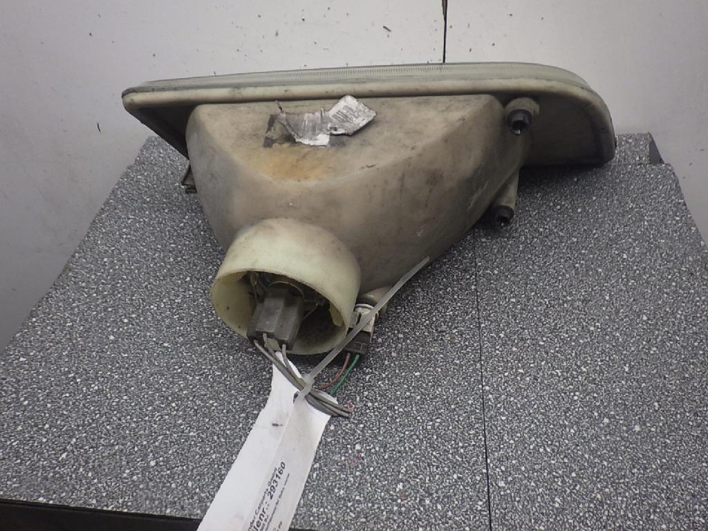 Hauptfernscheinwerfer links vorne PEUGEOT 106 I