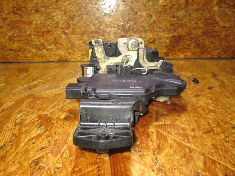 Türschloss rechts vorne VW Passat (3B2, B5) 3B1837016A