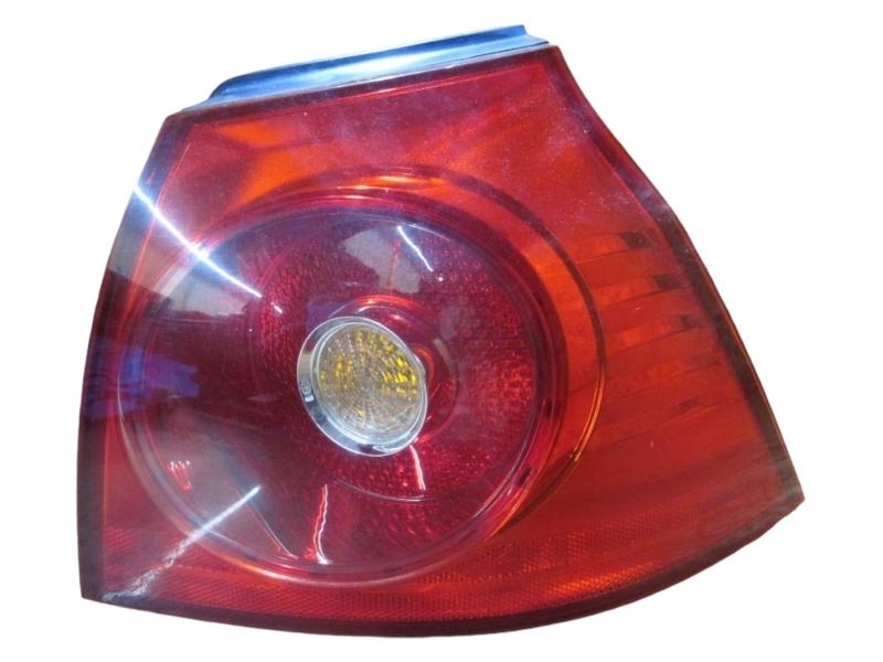 Rückleuchte rechts VW Golf V (1K) 4VFX13404AA