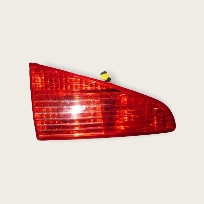Rückleuchte innen links PEUGEOT 607 Bild Rückleuchte innen links PEUGEOT 607