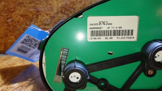 Instrumentenkombination PEUGEOT 206 Schrägheck (2A/C) Bild Instrumentenkombination PEUGEOT 206 Schrägheck (2A/C)