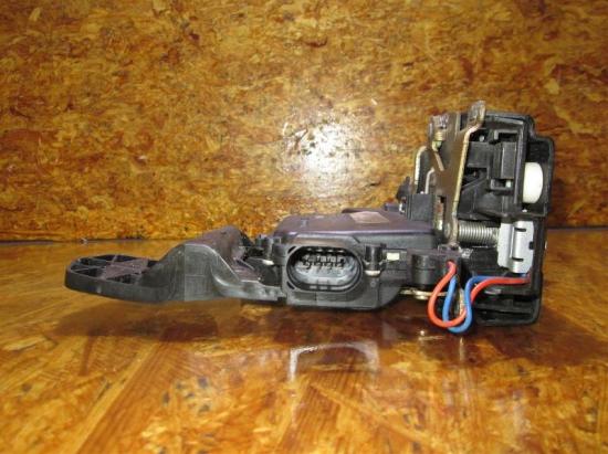 Türschloss links vorne VW Passat (3B2, B5) 3B1837015A Bild Türschloss links vorne VW Passat (3B2, B5) 3B1837015A