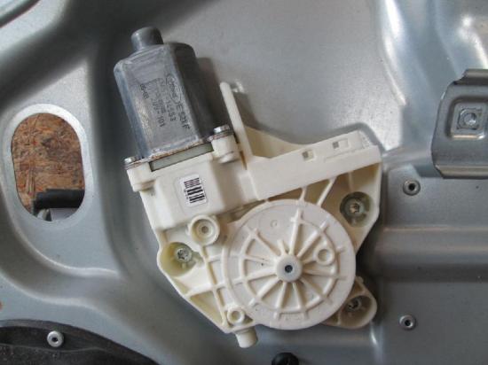 Motor Fensterheber rechts vorne FORD Focus II Turnier (DA3) 4M51A203A28BG Bild Motor Fensterheber rechts vorne FORD Focus II Turnier (DA3) 4M51A203A28BG