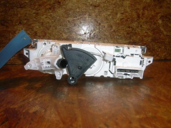 Bedienelement für Klimaanlage FORD Focus II Turnier (DA3) 3M5T-19980-AD Bild Bedienelement für Klimaanlage FORD Focus II Turnier (DA3) 3M5T-19980-AD