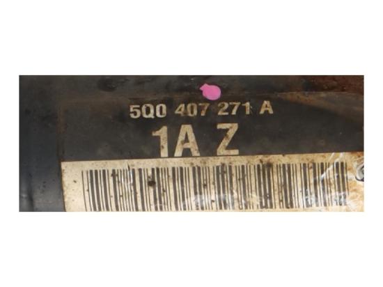 Antriebswelle links vorne VW Scirocco III (13) 1.4 TSI 92 kW 125 PS (11.2013-1 Bild Antriebswelle links vorne VW Scirocco III (13) 1.4 TSI 92 kW 125 PS (11.2013-1