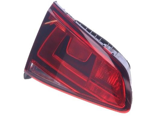 Rückleuchte innen links VW Golf VII (5G) 2.0 TDI 4motion 110 kW 150 PS (11.201 Bild Rückleuchte innen links VW Golf VII (5G) 2.0 TDI 4motion 110 kW 150 PS (11.201