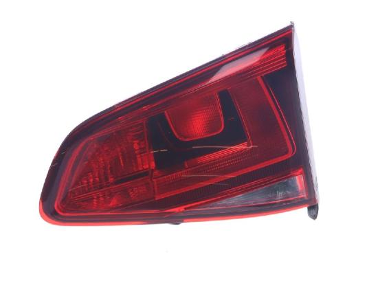 Rückleuchte innen rechts VW Golf VII (5G) 2.0 TDI 4motion 110 kW 150 PS (11.20 Bild Rückleuchte innen rechts VW Golf VII (5G) 2.0 TDI 4motion 110 kW 150 PS (11.20