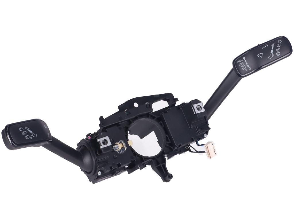 Lenkstockschalter VW Golf VII Sportsvan (AM, AN) 1.4 TSI 92 kW 125 PS (04.2014 Bild Lenkstockschalter VW Golf VII Sportsvan (AM, AN) 1.4 TSI 92 kW 125 PS (04.2014