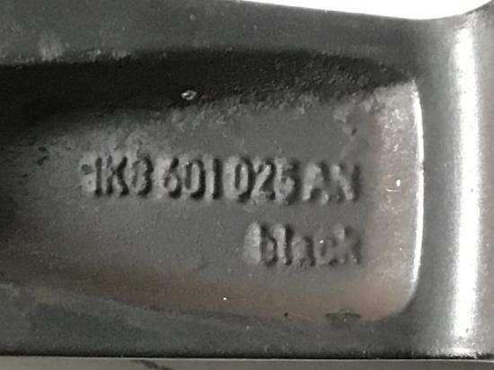 Felge Alu VW Scirocco III (13) 1.4 TSI 92 kW 125 PS (11.2013-11.2017) 1K807149 Bild Felge Alu VW Scirocco III (13) 1.4 TSI 92 kW 125 PS (11.2013-11.2017) 1K807149