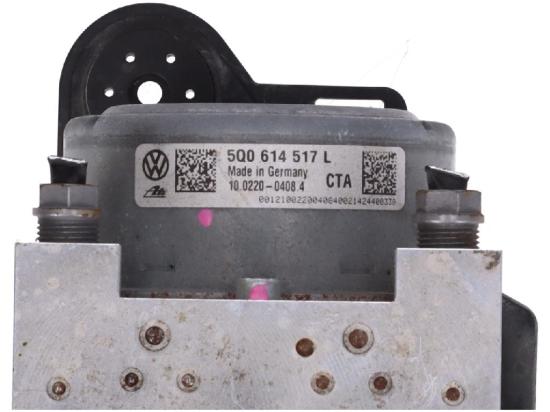 Bremsaggregat ABS VW Golf VII Sportsvan (AM, AN) 1.4 TSI 92 kW 125 PS (04.2014 Bild Bremsaggregat ABS VW Golf VII Sportsvan (AM, AN) 1.4 TSI 92 kW 125 PS (04.2014