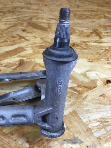 Wischergestänge vorne SEAT Ibiza IV ST (6J) 6R1955023B Bild Wischergestänge vorne SEAT Ibiza IV ST (6J) 6R1955023B