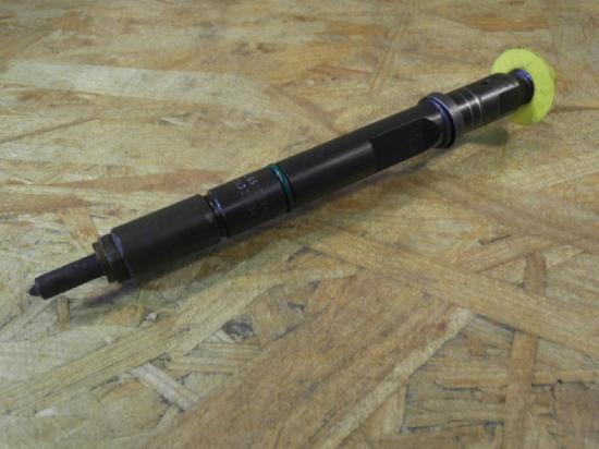 Einspritzdüse VW Passat B5 Variant (3B5) 059130201E Bild Einspritzdüse VW Passat B5 Variant (3B5) 059130201E