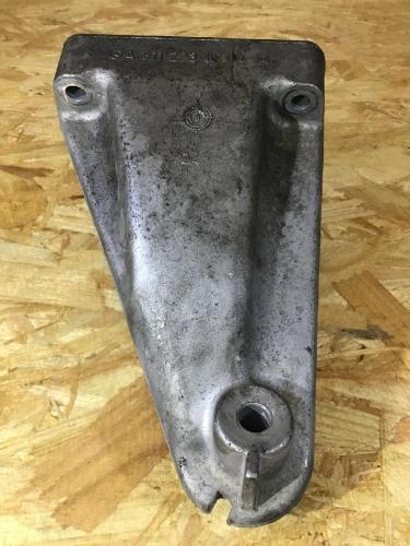 Halter für Motoraufhängung MERCEDES-BENZ C-Klasse (W203) A6112230804 Bild Halter für Motoraufhängung MERCEDES-BENZ C-Klasse (W203) A6112230804