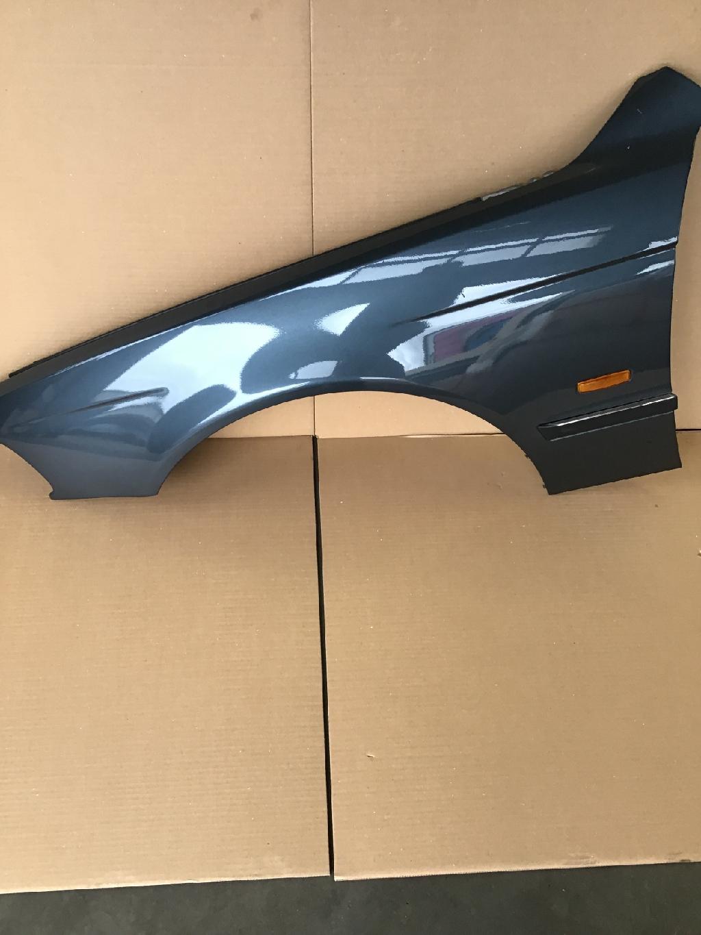 Kotflügel links vorne BMW 5er (E39) Bild Kotflügel links vorne BMW 5er (E39)