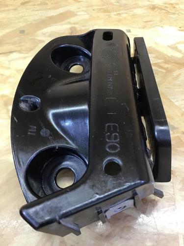 Halter für Heckleuchte BMW 3er (E90) 7118193 Bild Halter für Heckleuchte BMW 3er (E90) 7118193