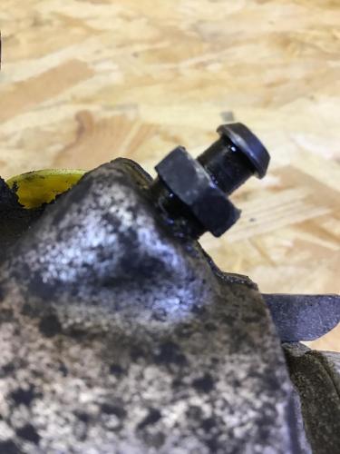 Bremssattel rechts hinten SKODA Octavia I Kombi (1U) 1J0615424B Bild Bremssattel rechts hinten SKODA Octavia I Kombi (1U) 1J0615424B