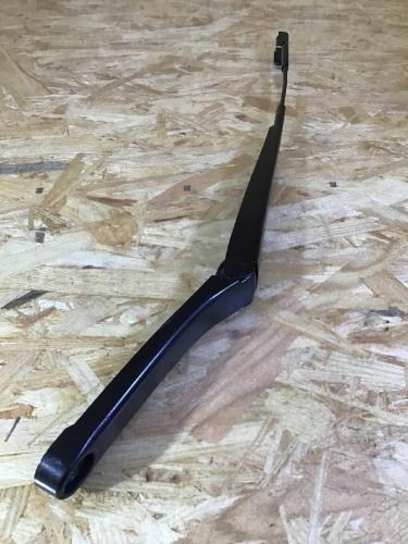 Wischerarm links vorne VW Golf VI (5K) 1Q1955409 Bild Wischerarm links vorne VW Golf VI (5K) 1Q1955409