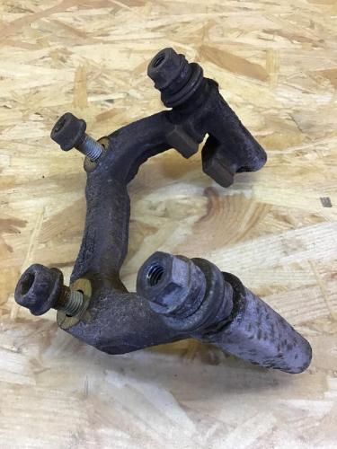 Bremssattelträger links hinten SKODA Octavia I Kombi (1U) 6Q0615425D Bild Bremssattelträger links hinten SKODA Octavia I Kombi (1U) 6Q0615425D