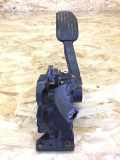 Gaspedal VOLVO V70 I (875, 876) 9209745