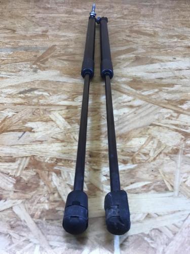 Heckklappendämpfer AUDI A3 (8P) 8P4827552B Bild Heckklappendämpfer AUDI A3 (8P) 8P4827552B