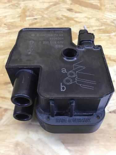 Zündspule MERCEDES-BENZ E-Klasse (W210) A0001587303 Bild Zündspule MERCEDES-BENZ E-Klasse (W210) A0001587303