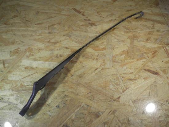 Wischerarm rechts vorne VW Passat B5 Variant (3B5) 3B1955410 Bild Wischerarm rechts vorne VW Passat B5 Variant (3B5) 3B1955410