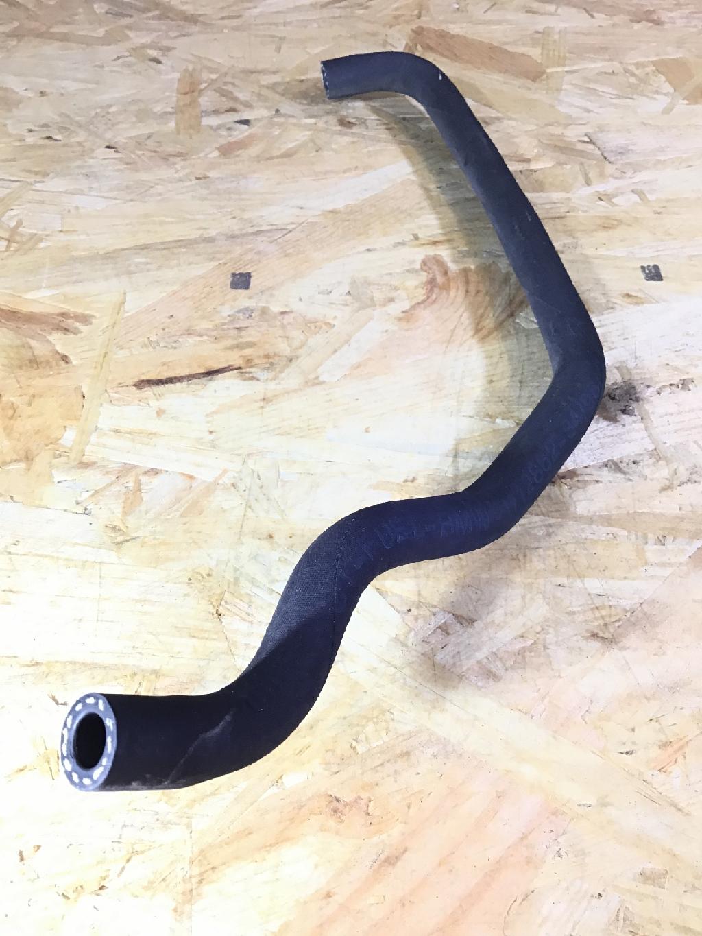 Schlauch für Kurbelgehäuseentlüftung BMW 5er (E39) 171286234 Bild Schlauch für Kurbelgehäuseentlüftung BMW 5er (E39) 171286234