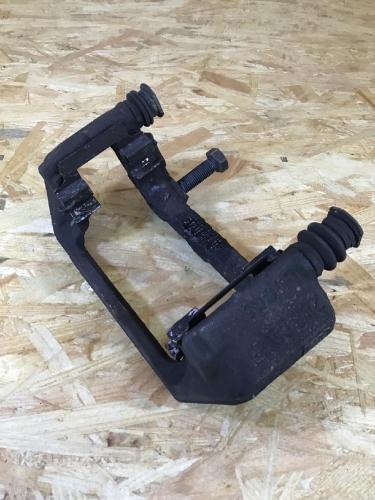 Bremssattelträger rechts vorne MERCEDES-BENZ C-Klasse (W203) A0004206315 Bild Bremssattelträger rechts vorne MERCEDES-BENZ C-Klasse (W203) A0004206315