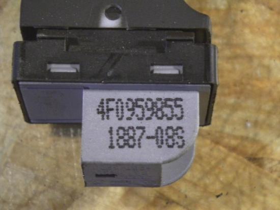 1818 Fensterheberschalter AUDI A3 Sportback (8PA) 4F0959855 Bild 1818 Fensterheberschalter AUDI A3 Sportback (8PA) 4F0959855