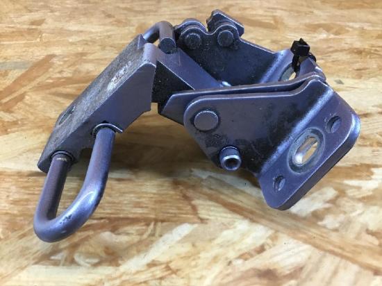 Türscharnier hinten links AUDI A3 (8P) Bild Türscharnier hinten links AUDI A3 (8P)