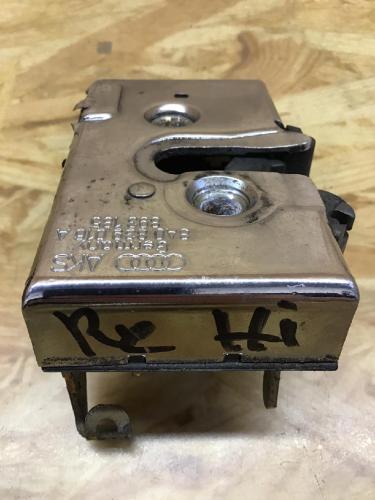 Türschloss rechts hinten AUDI 80 (8C, B4) 8A0839016A Bild Türschloss rechts hinten AUDI 80 (8C, B4) 8A0839016A