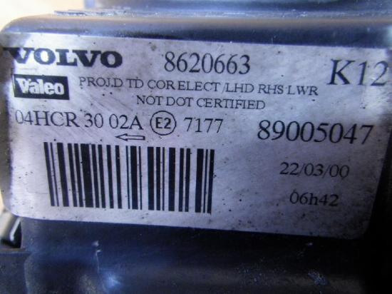 Hauptscheinwerfer rechts VOLVO S80 I (184) 8620663 Bild Hauptscheinwerfer rechts VOLVO S80 I (184) 8620663