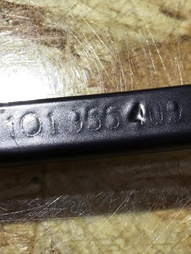 Wischerarm links vorne VW Golf VI (5K) 1Q1955409 Bild Wischerarm links vorne VW Golf VI (5K) 1Q1955409