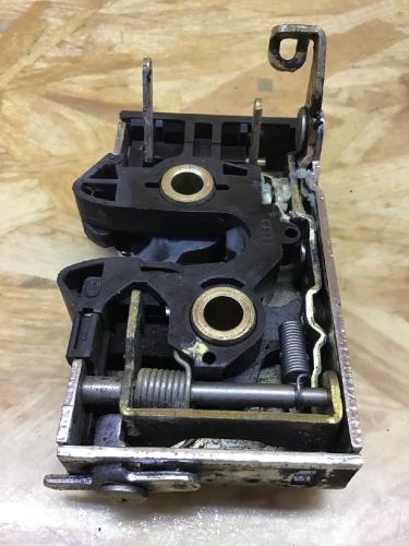 Türschloss links hinten AUDI 80 (8C, B4) 8A0839015A Bild Türschloss links hinten AUDI 80 (8C, B4) 8A0839015A