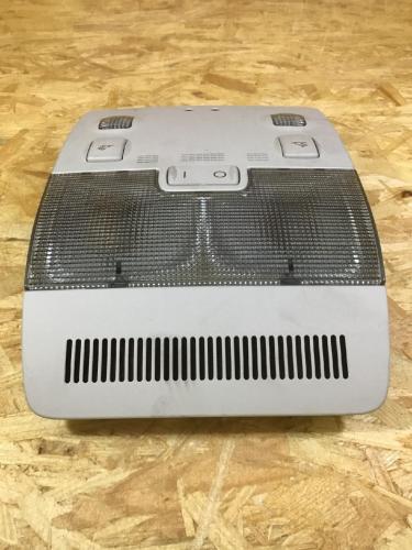 Innenleuchte AUDI A3 Sportback (8P) 8E0947565 Bild Innenleuchte AUDI A3 Sportback (8P) 8E0947565