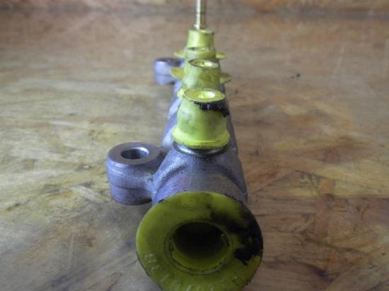 Verteilerrohr Kraftstoff OPEL Vivaro A Kasten (X83) 8200484405 Bild Verteilerrohr Kraftstoff OPEL Vivaro A Kasten (X83) 8200484405